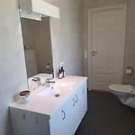 Trygheim Vakantiehuis Bud
