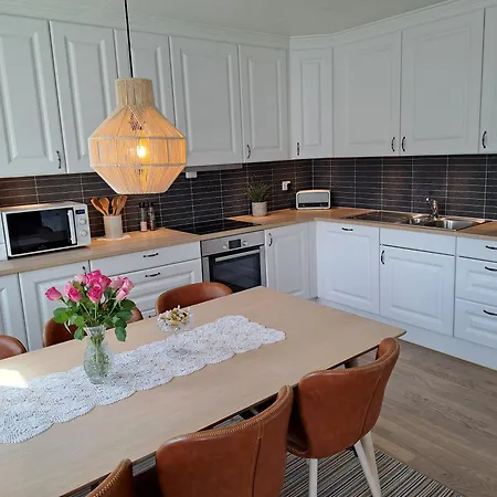 Feriehus Trygheim Bud